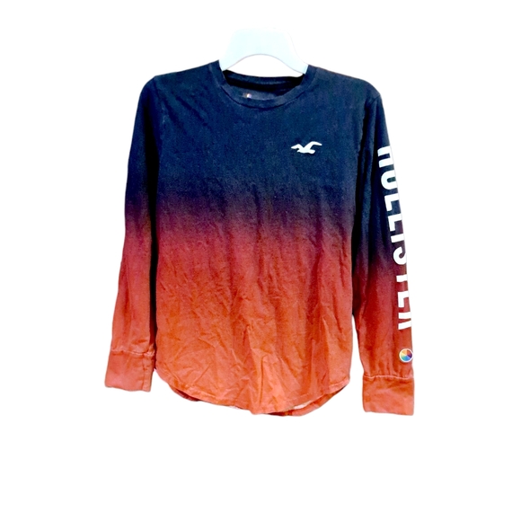 Hollister size small long sleeve - Picture 7 of 7